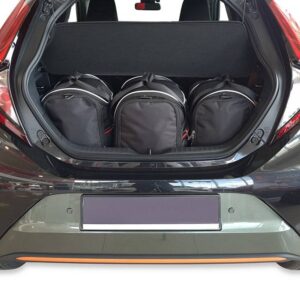 TOYOTA AYGO X 2022+ Car bags 3-set