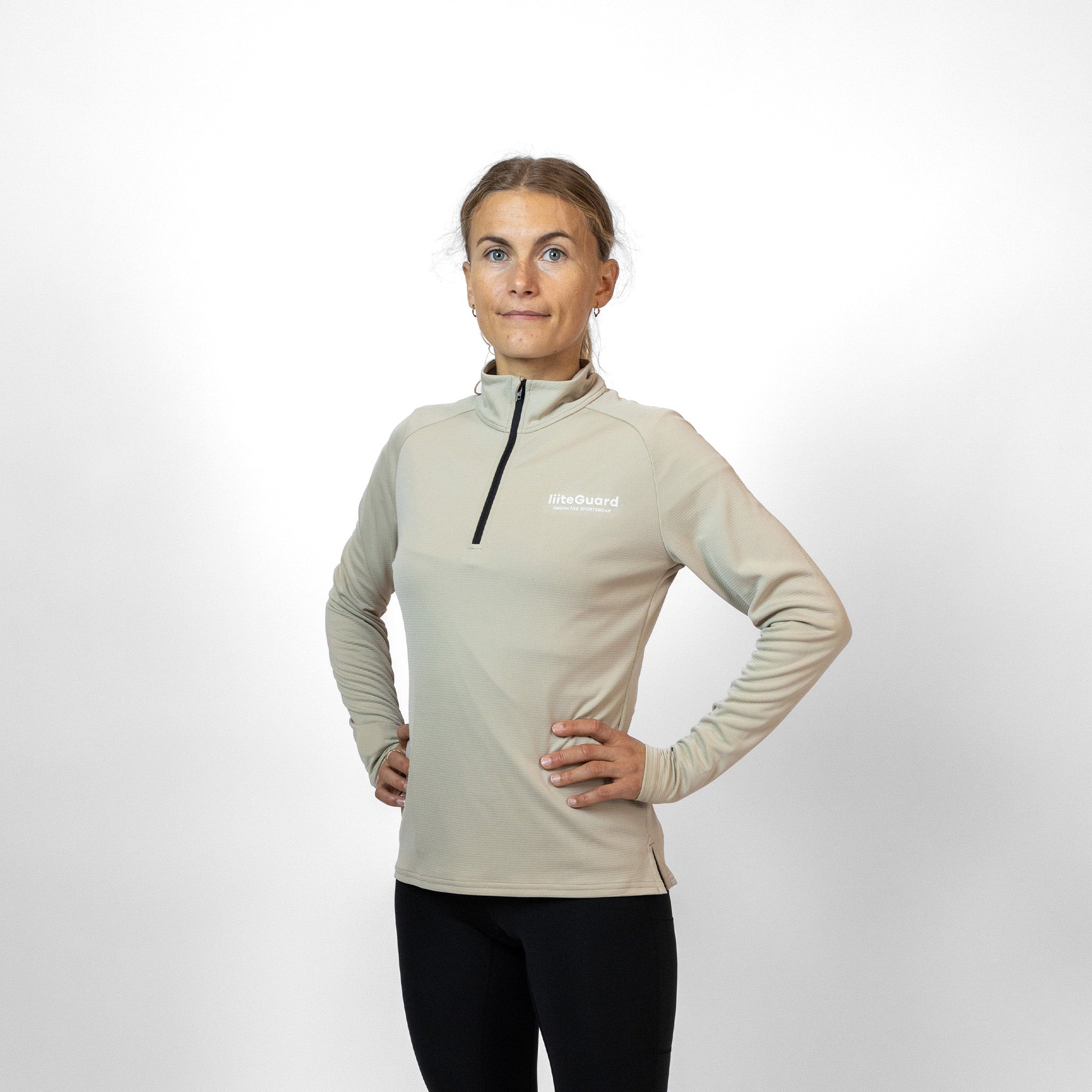 GROUND-TECH 1/4 ZIP SHIRT (WOMEN) - Beige